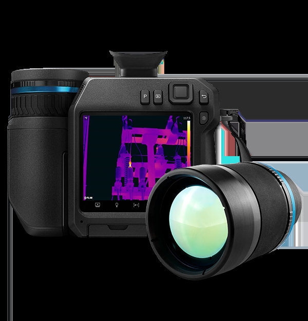 FLIR T840 帶有取景器的高性能紅外熱像儀，適用于戶外檢測